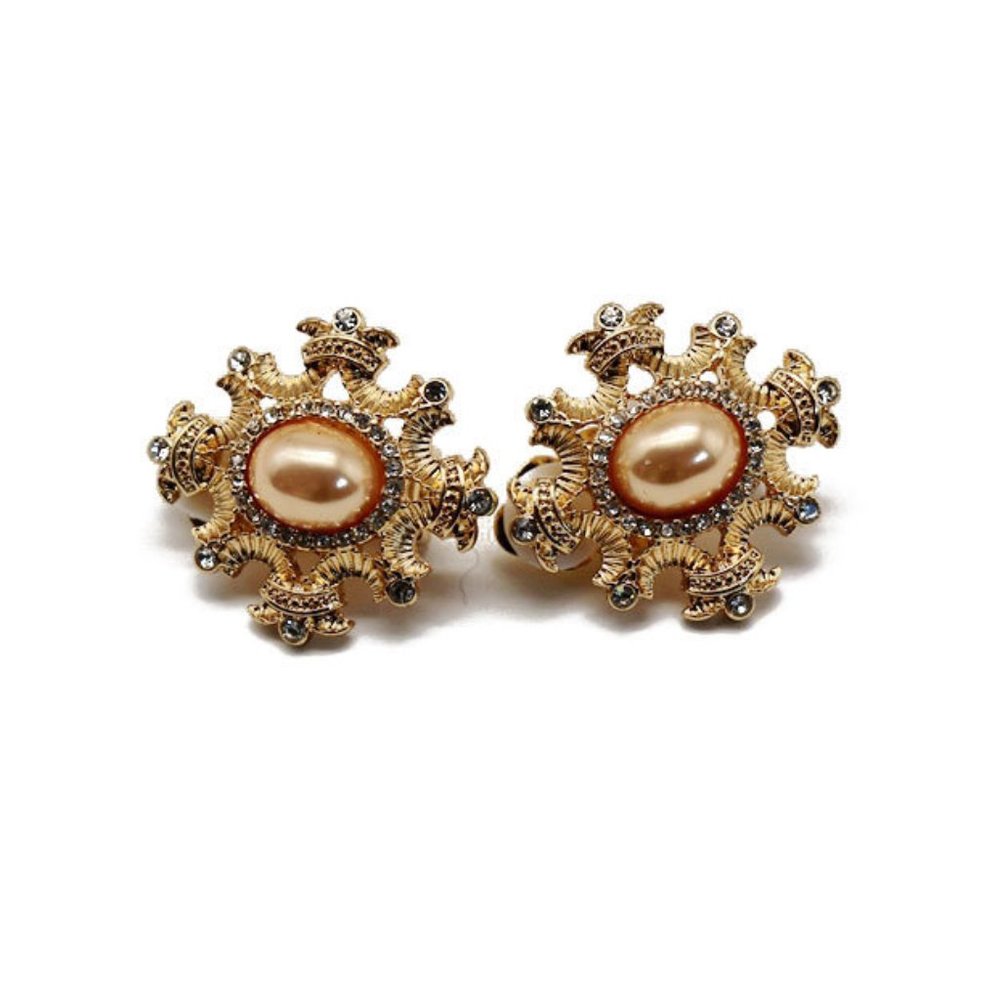 Pink Pearl and Small Rhinestone Earring